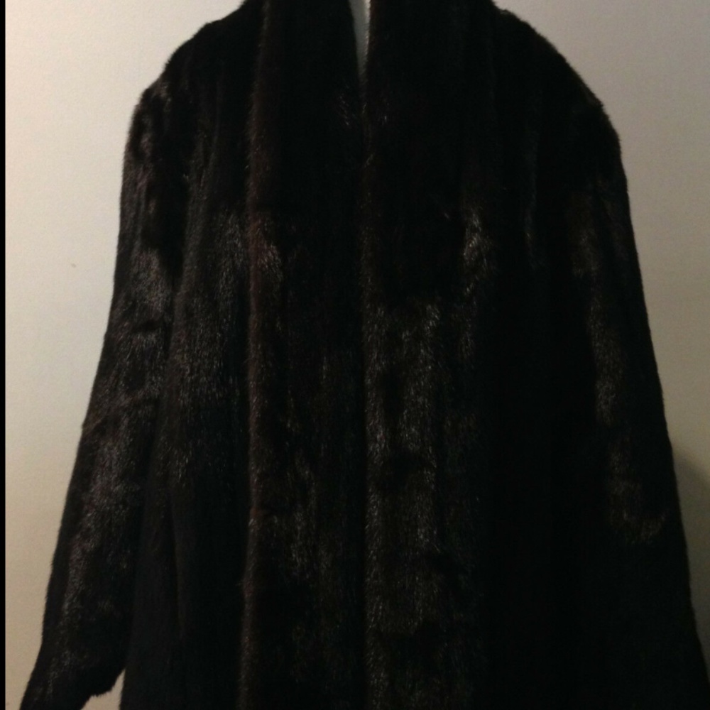 LARRY WEINSTEIN INC NEW YORK NATURAL RANCH MINK REVERSIBLE